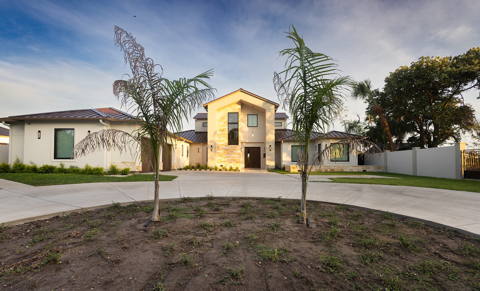 Donbar House by HCD Group.