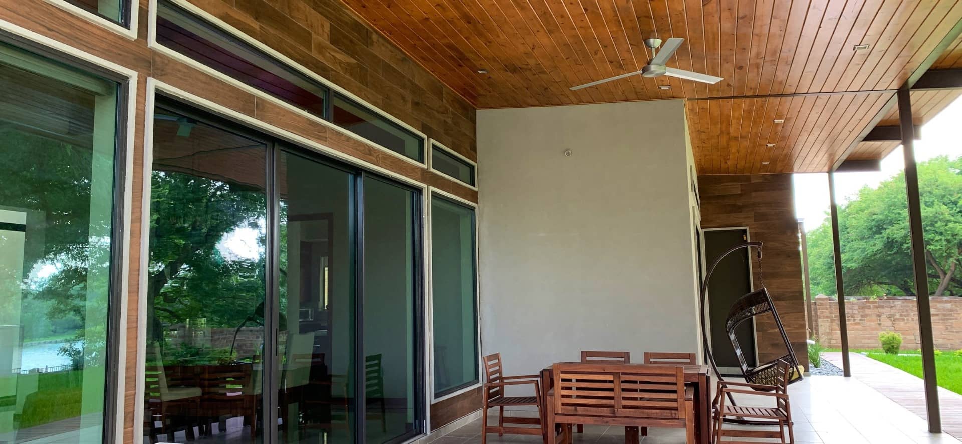 Cecar House, view 3 of 6.