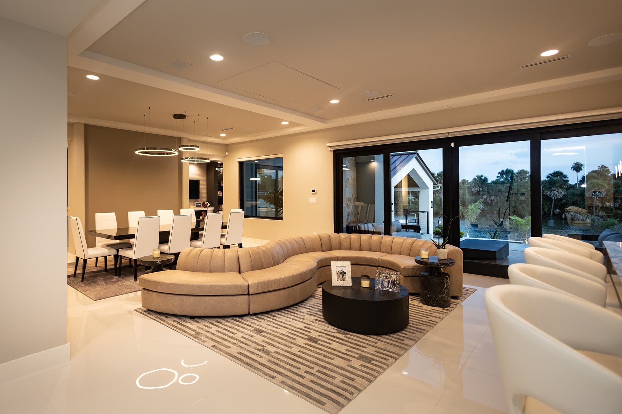 Donbar House, view 5 of 6.