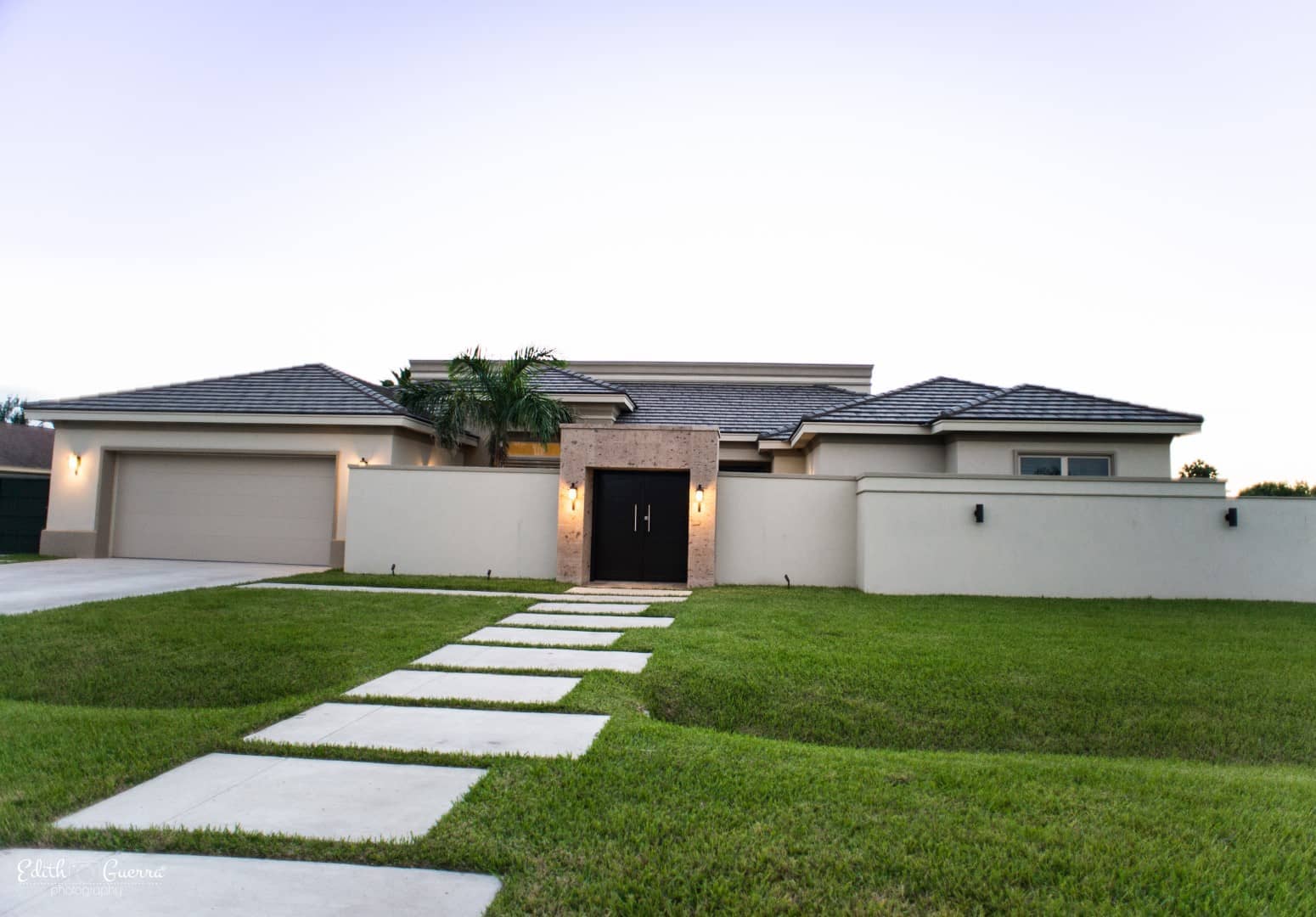 Meza House by HCD Group.